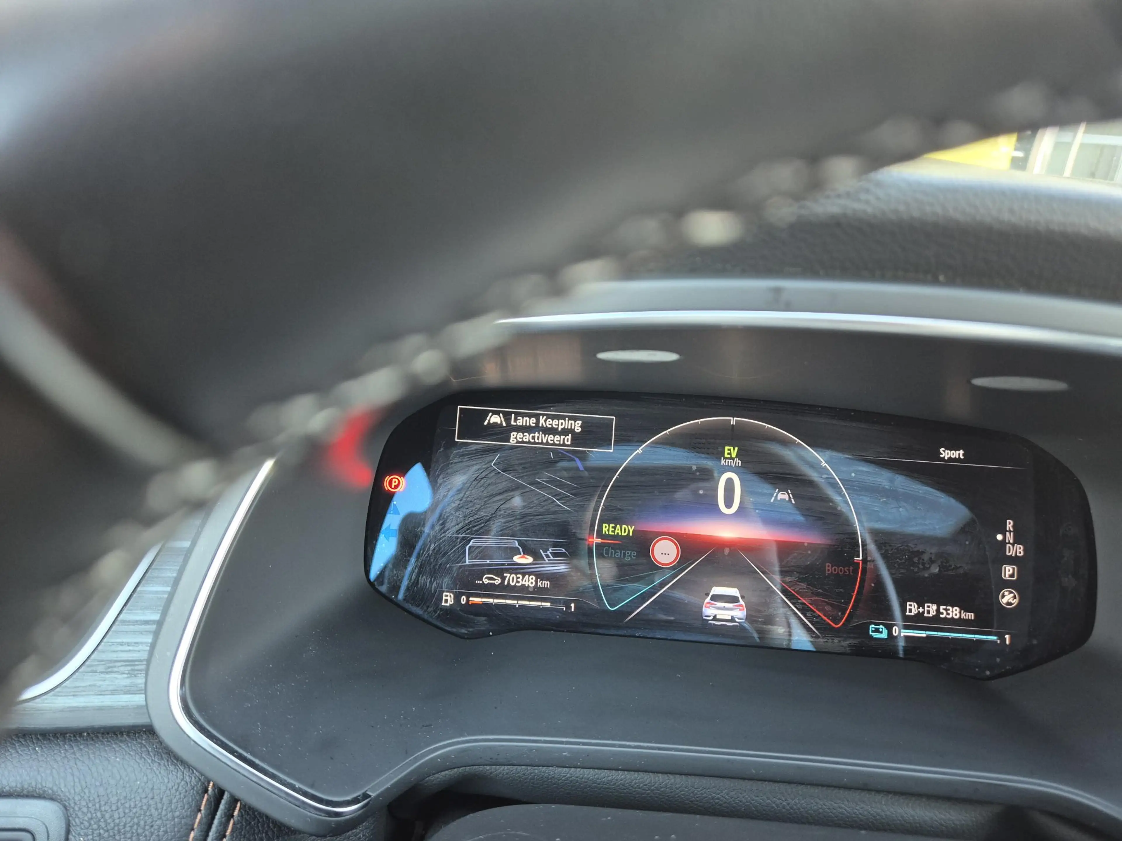 Renault Captur 1.6 E-Tech Plug-in Hybrid 160 Initiale Paris TOP m — photo 24