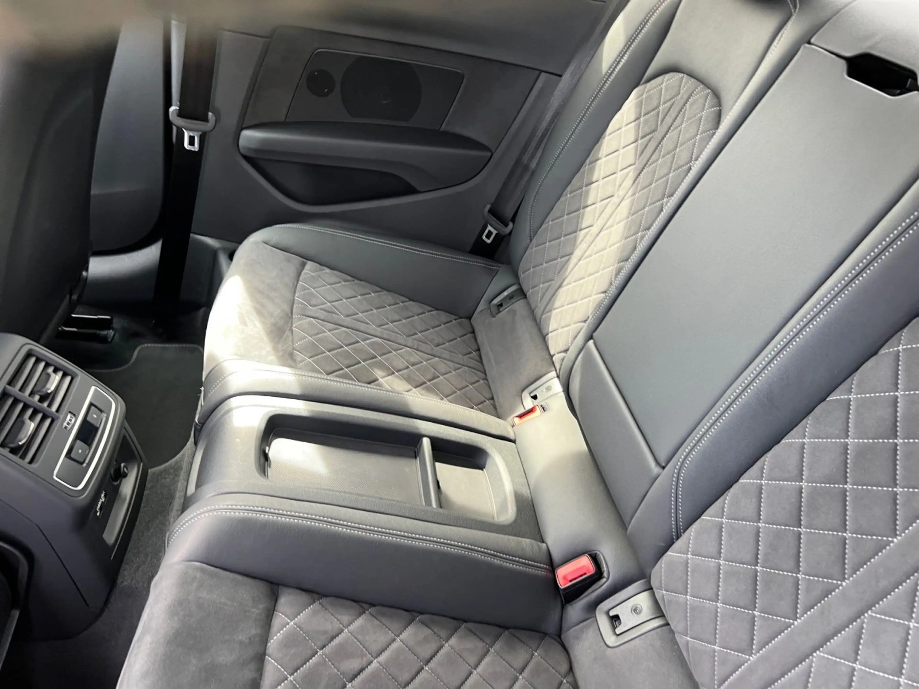 Audi S5 TDI quattro tiptronic VirtualCockpit+ B — photo 12
