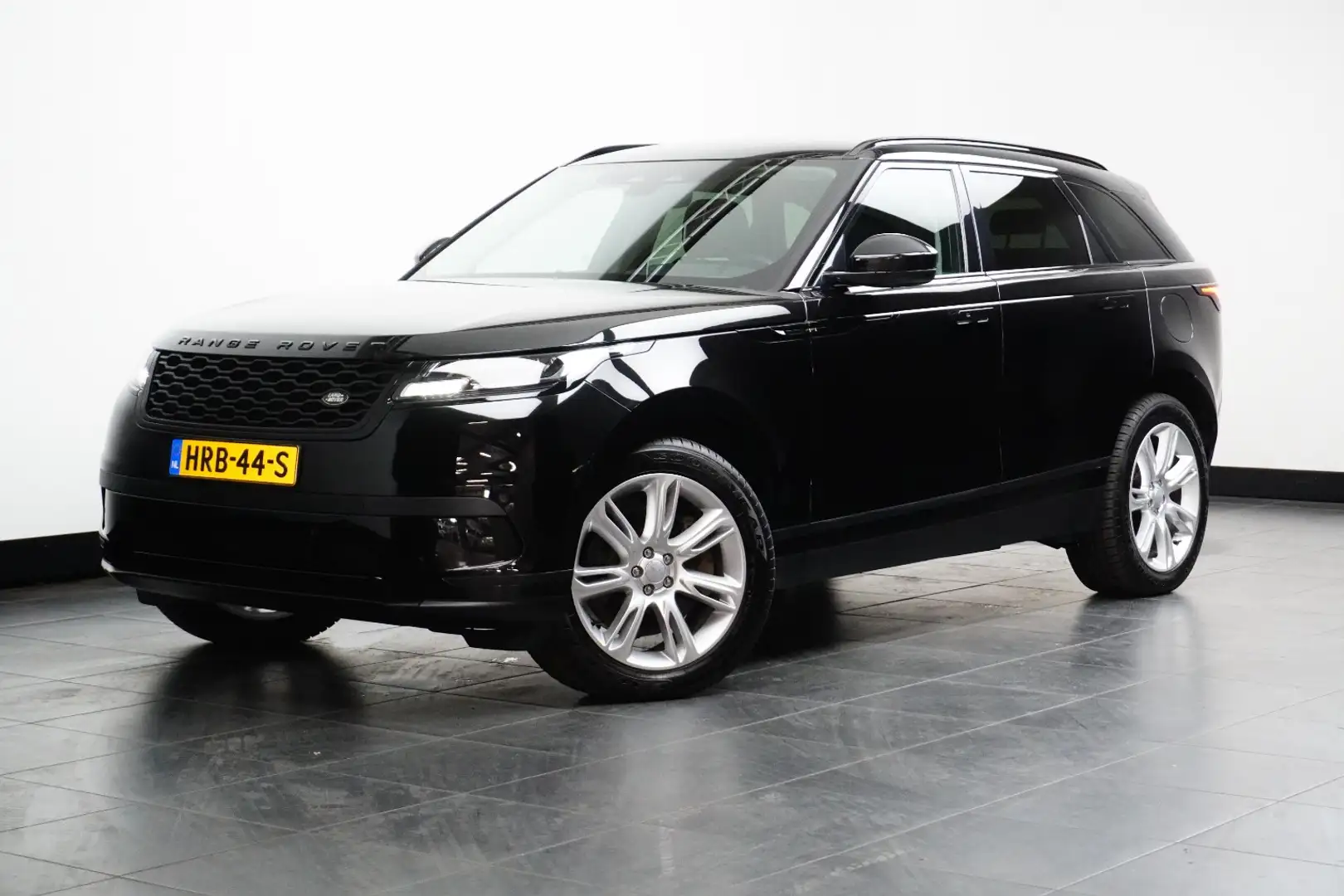 Land Rover Range Rover Velar 2.0 P400e SE Zwart - 1