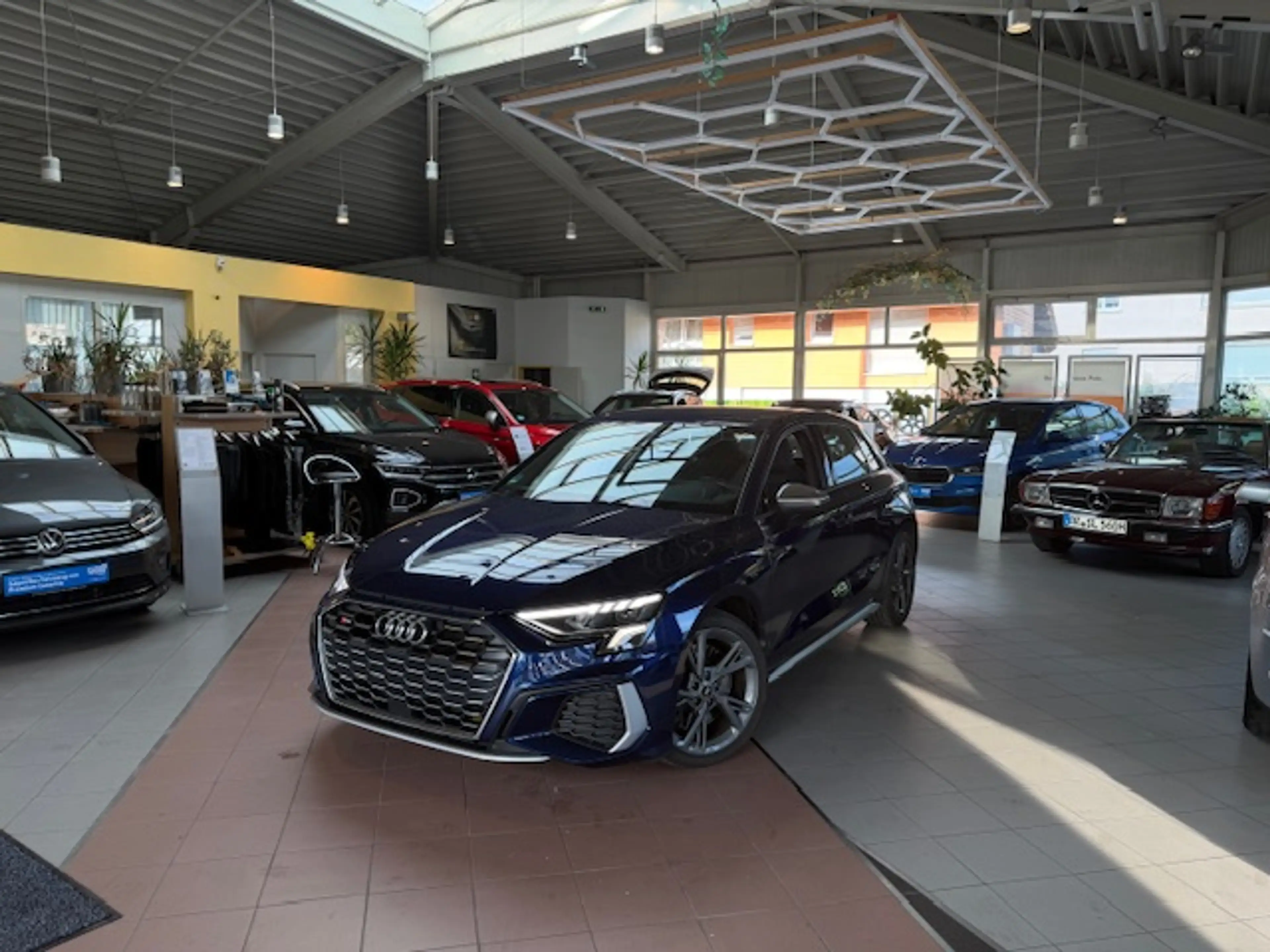 Audi S3 2.0 TFSI quattro basis — photo 2