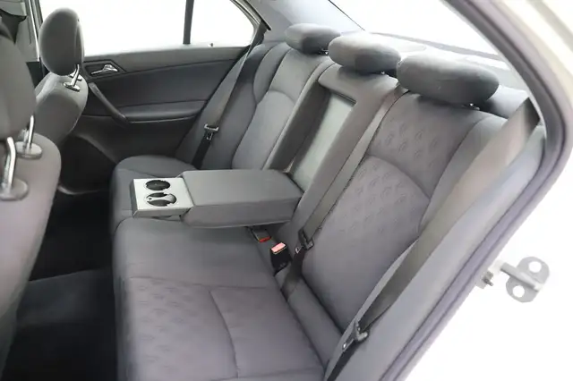 Mercedes-Benz C-Class view 11