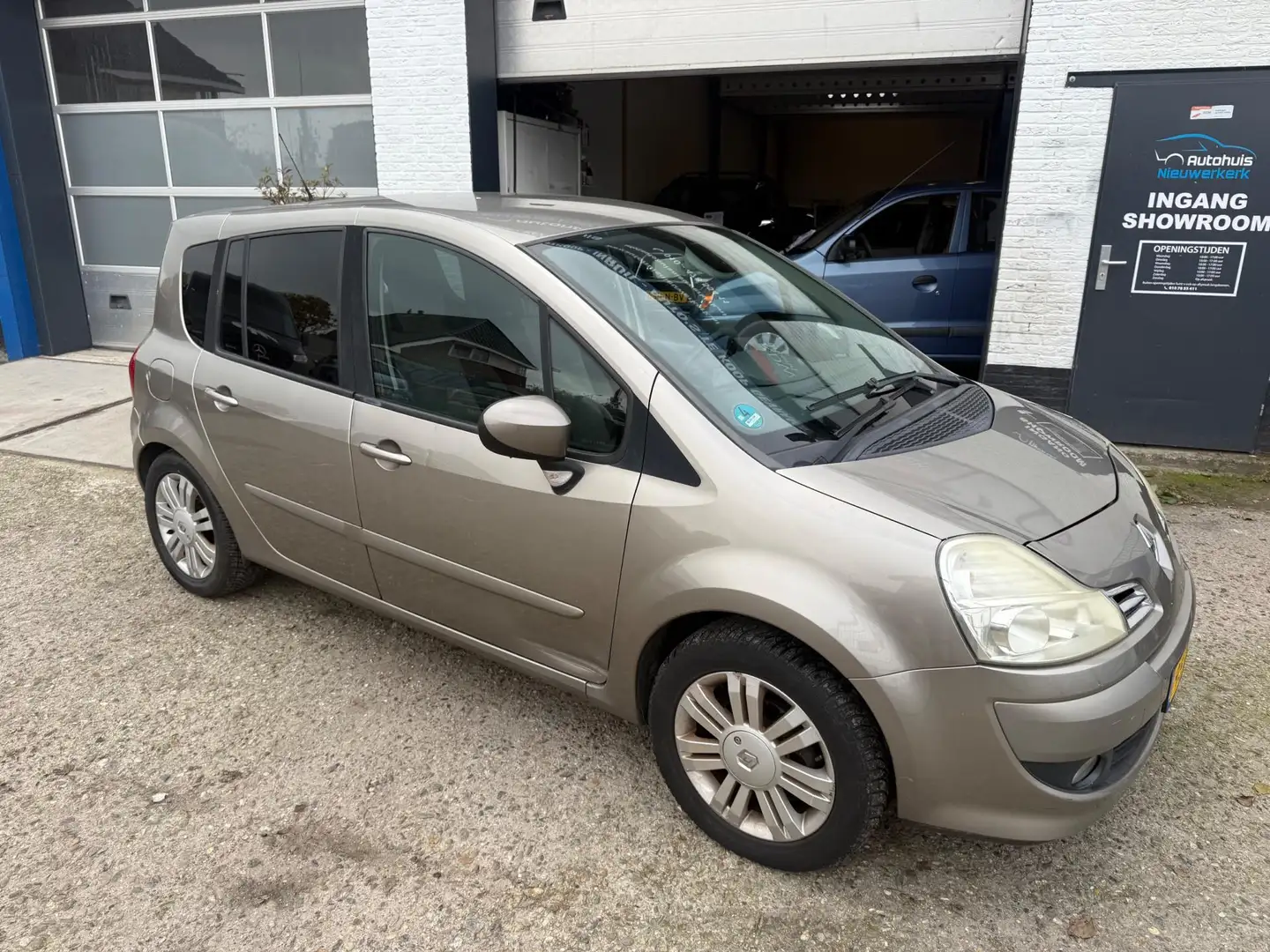Renault Grand Modus 1.6-16V Dynamique-Automaat- met Onderhoudshistorie Beige - 2