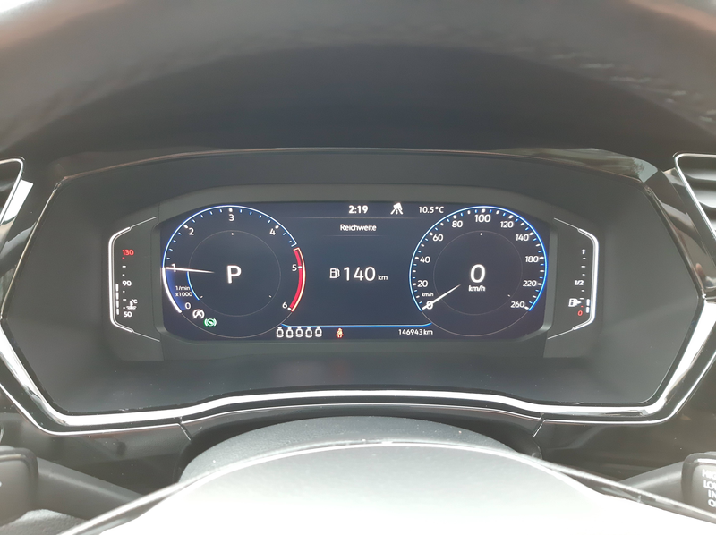 Volkswagen Touran Highline BMT/Start-Stopp Panorama — photo 13