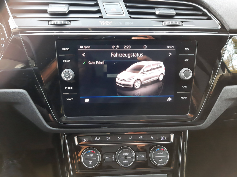 Volkswagen Touran Highline BMT/Start-Stopp Panorama — photo 15
