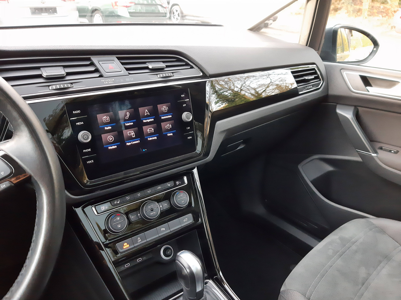Volkswagen Touran Highline BMT/Start-Stopp Panorama — photo 12