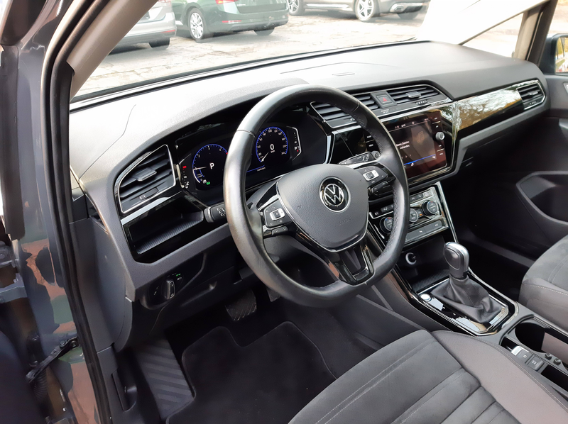 Volkswagen Touran Highline BMT/Start-Stopp Panorama — photo 5