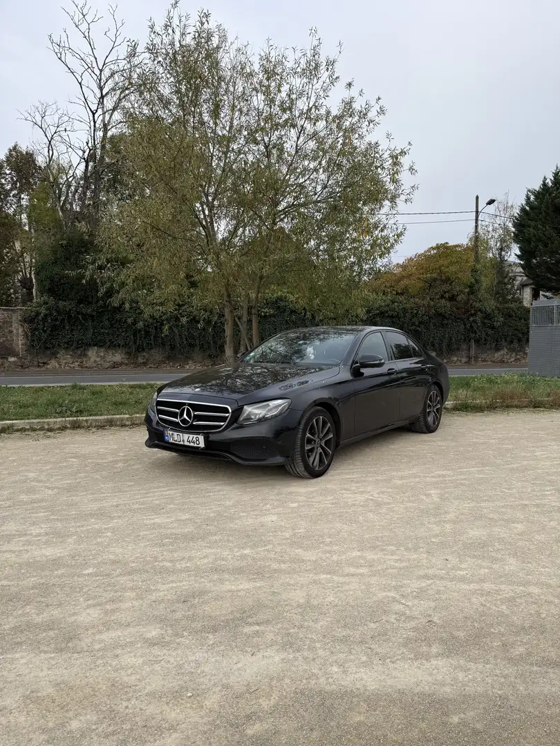 Mercedes-Benz E 220 Classe E 220 d 9G-Tronic 4-Matic Business Executive Noir - 1