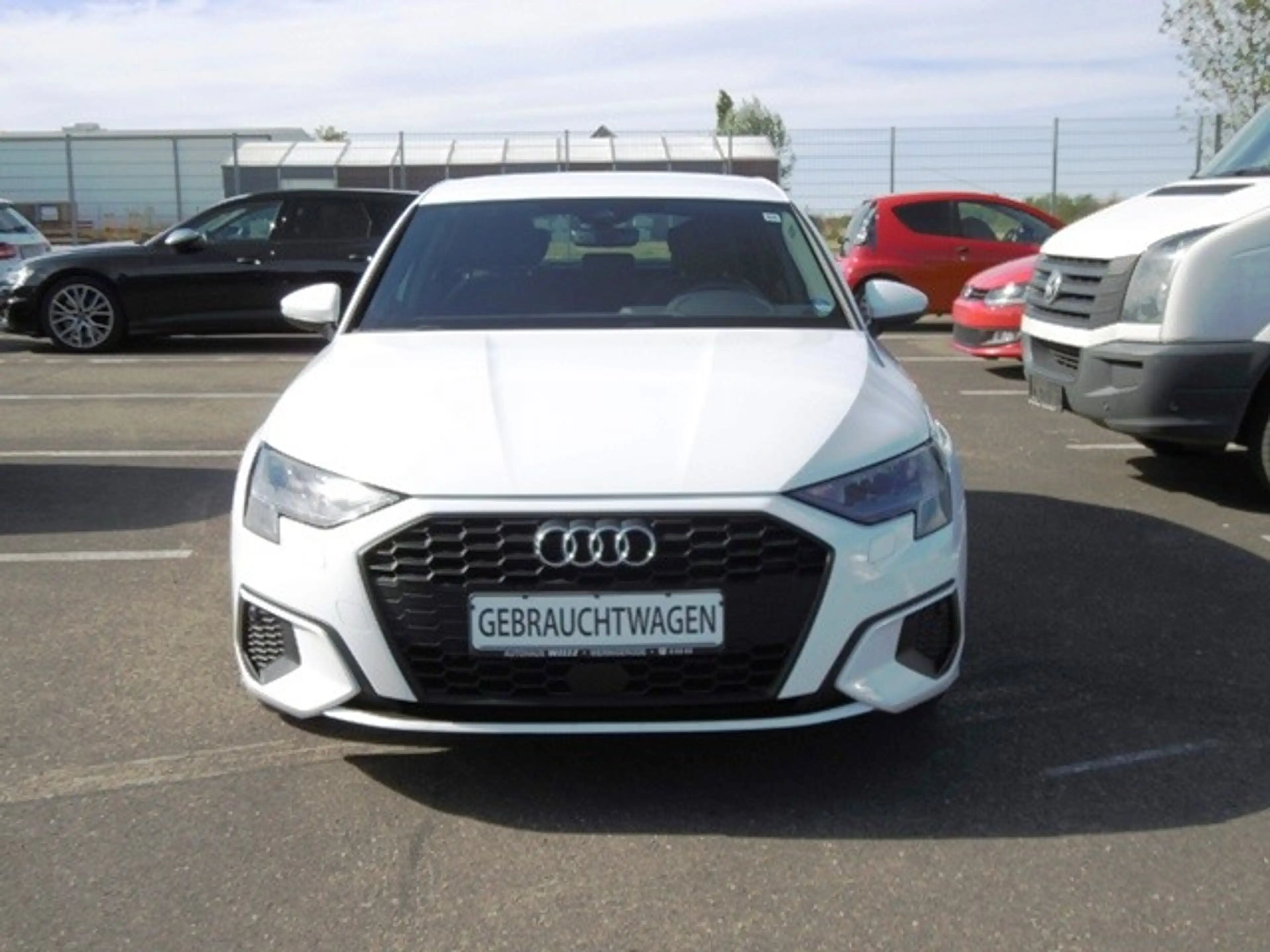 Audi A3 Sportback 35 1.5 TFSI MHEV Basis Klima Navi — photo 2