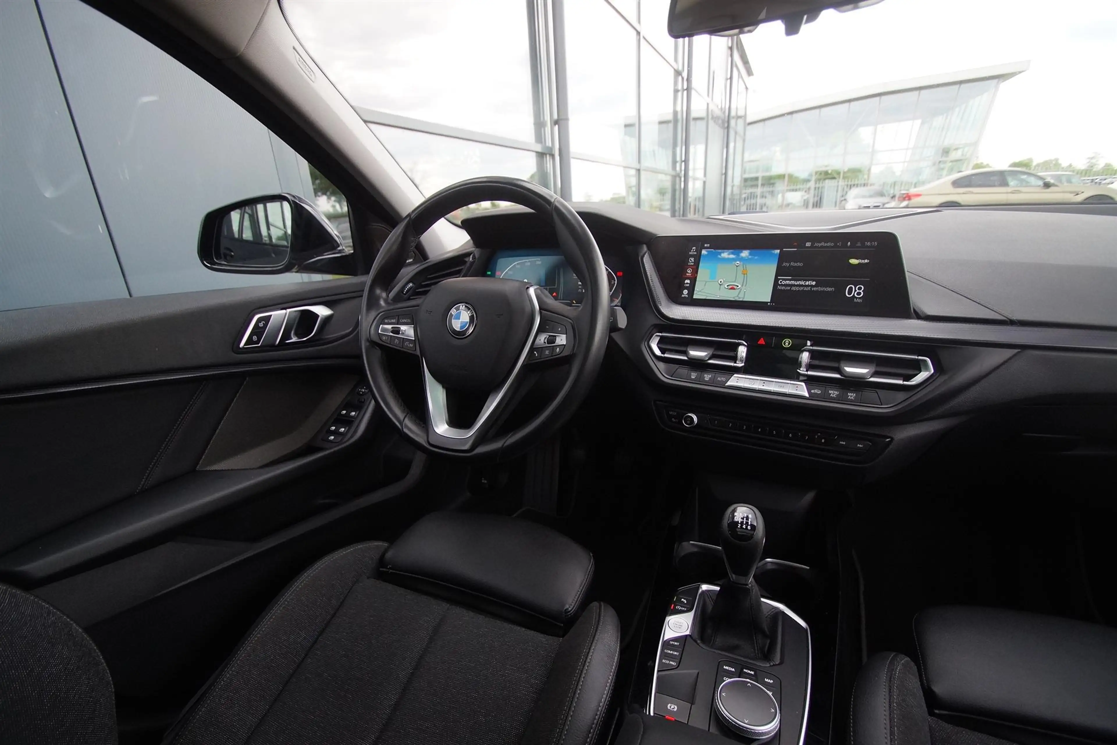 BMW 118 118i Sport Line | LED | Harman/Kardon | Panoramada — photo 43