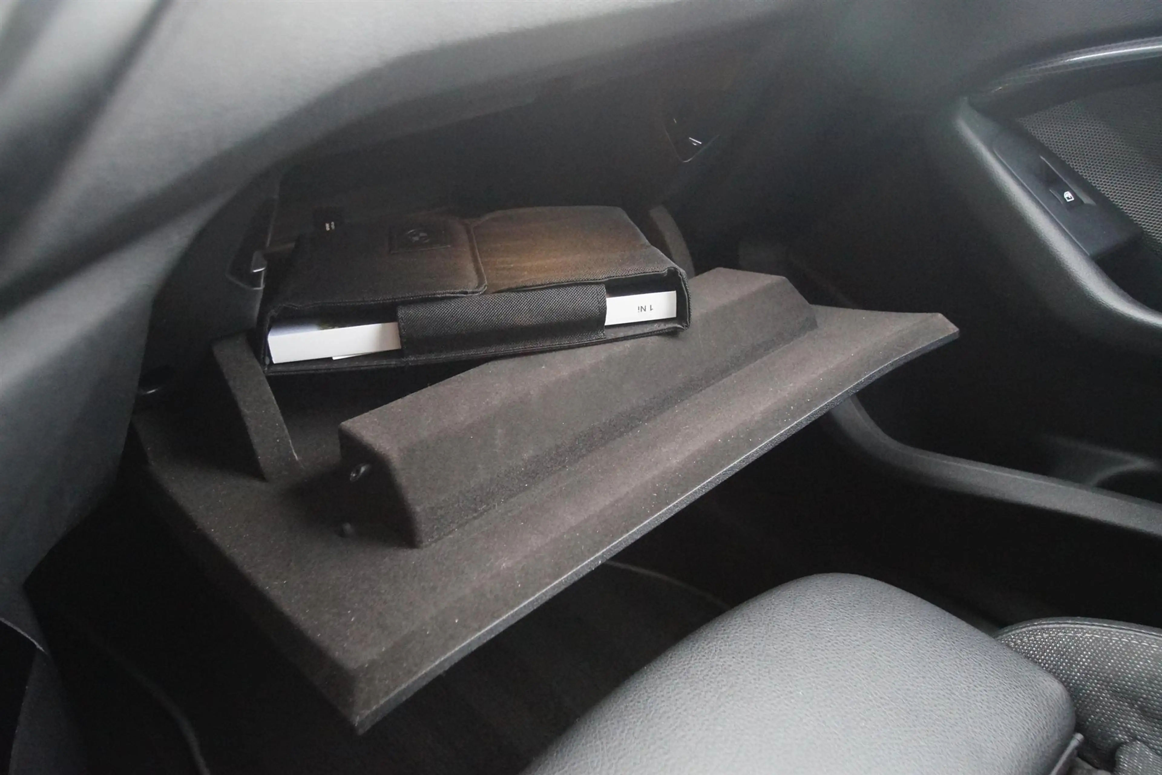 BMW 118 118i Sport Line | LED | Harman/Kardon | Panoramada — photo 32