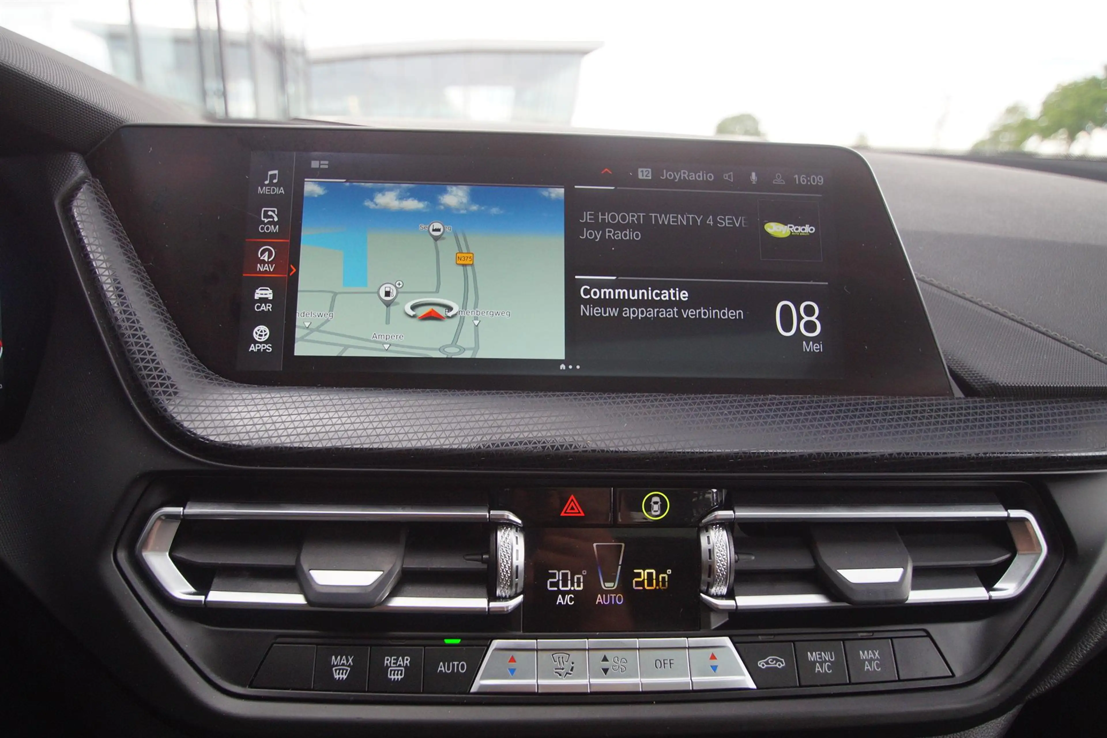 BMW 118 118i Sport Line | LED | Harman/Kardon | Panoramada — photo 6
