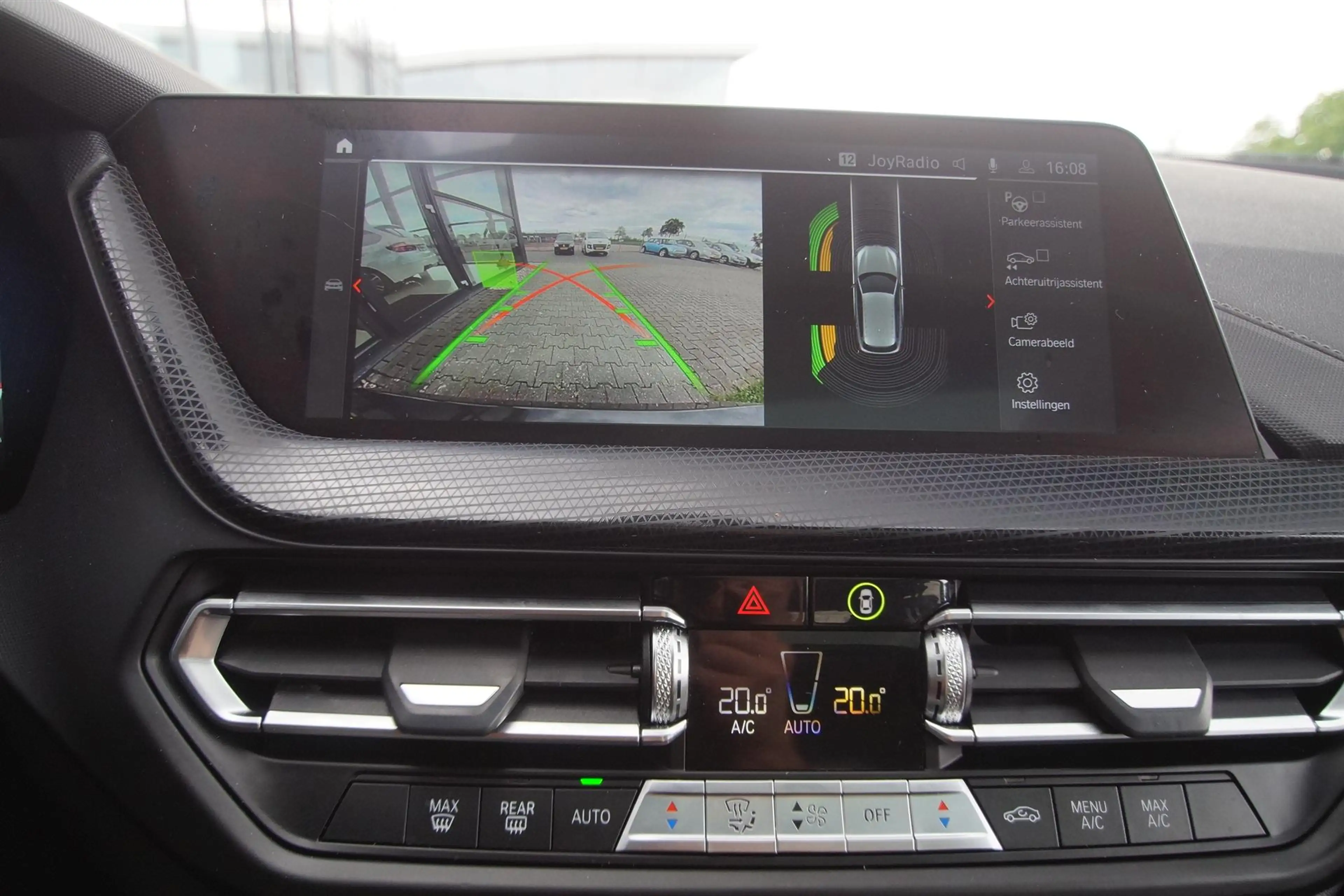 BMW 118 118i Sport Line | LED | Harman/Kardon | Panoramada — photo 40