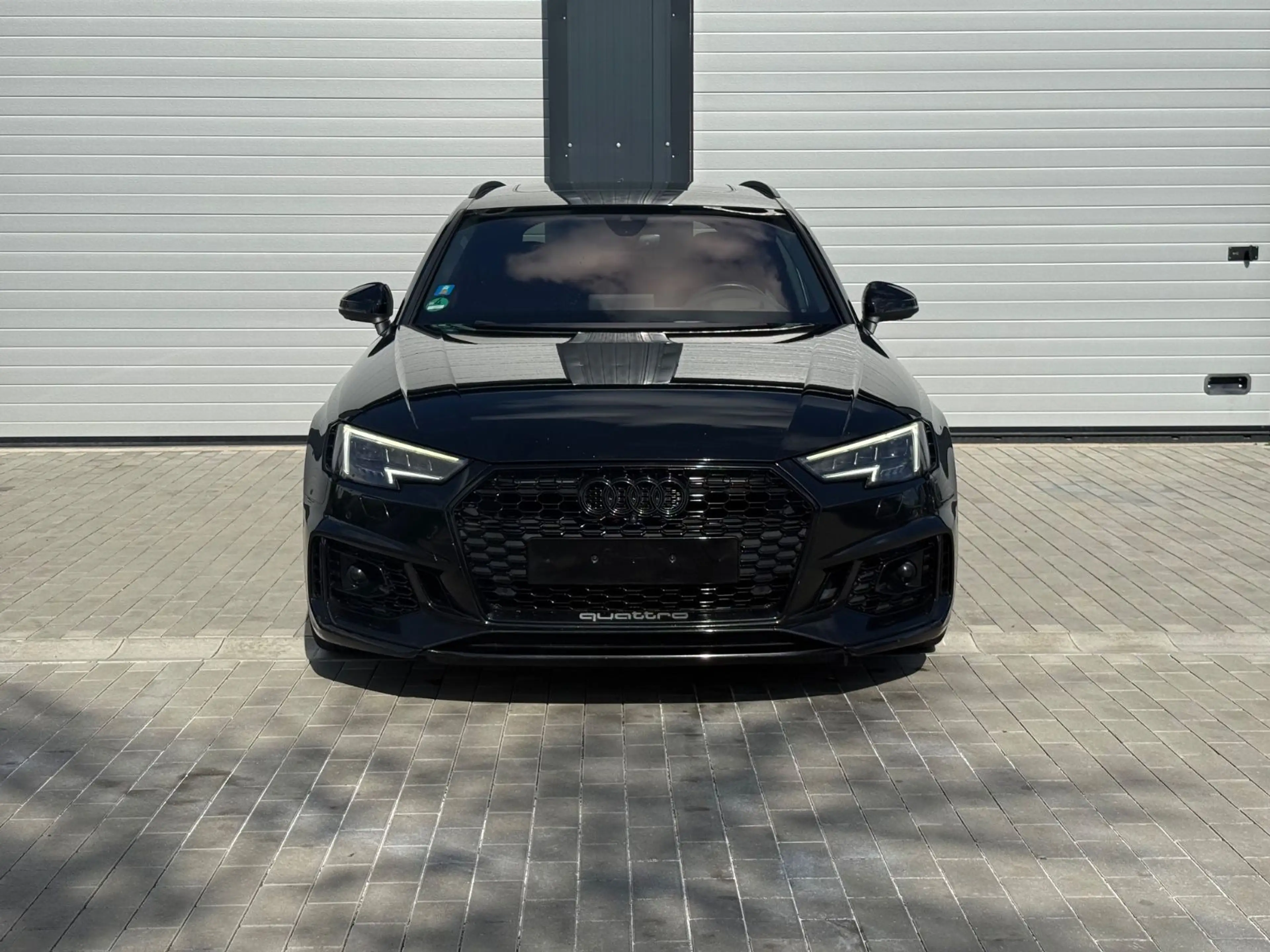 Audi RS4 RS 4 Avant 2.9 TFSI quattro*B&O*RSAGA*PANO* — photo 8