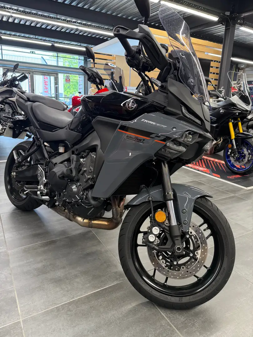 Yamaha Tracer 9 Fekete - 1