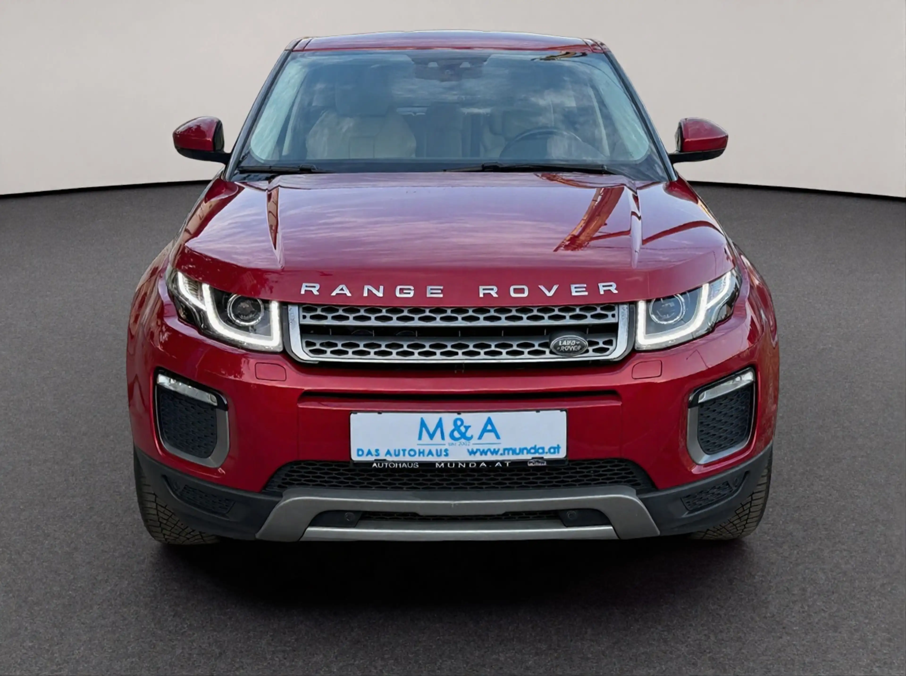 Land Rover Range Rover Evoque 2.0 Td4 SE — photo 3