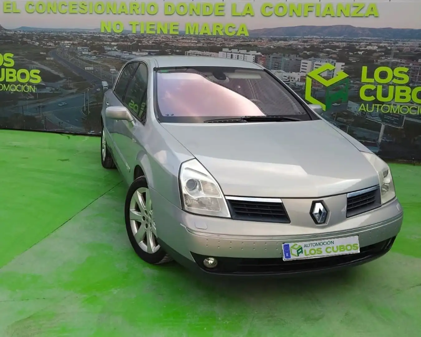 Renault Vel Satis Grand Confort 2.2dCi 16V 150CV Aut. Gris - 1