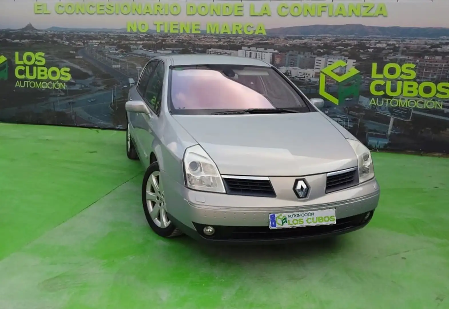 Renault Vel Satis Grand Confort 2.2dCi 16V 150CV Aut. Gris - 2