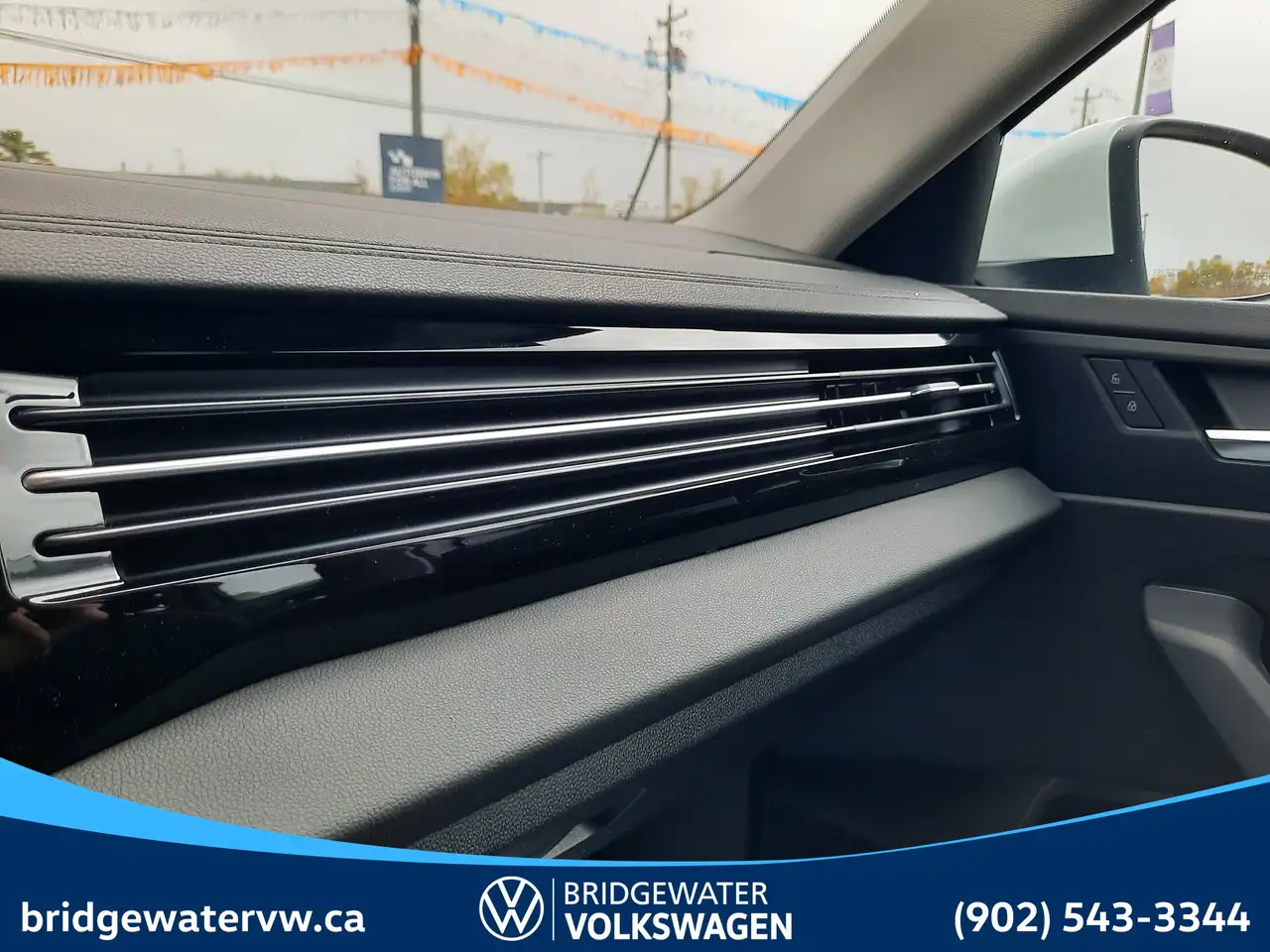 Volkswagen Jetta снимка Volkswagen Jetta