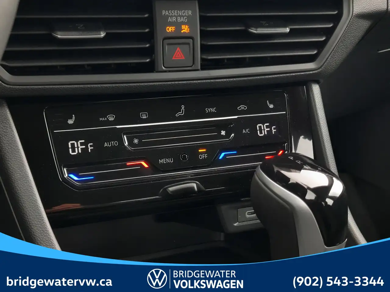 Volkswagen Jetta снимка Volkswagen Jetta
