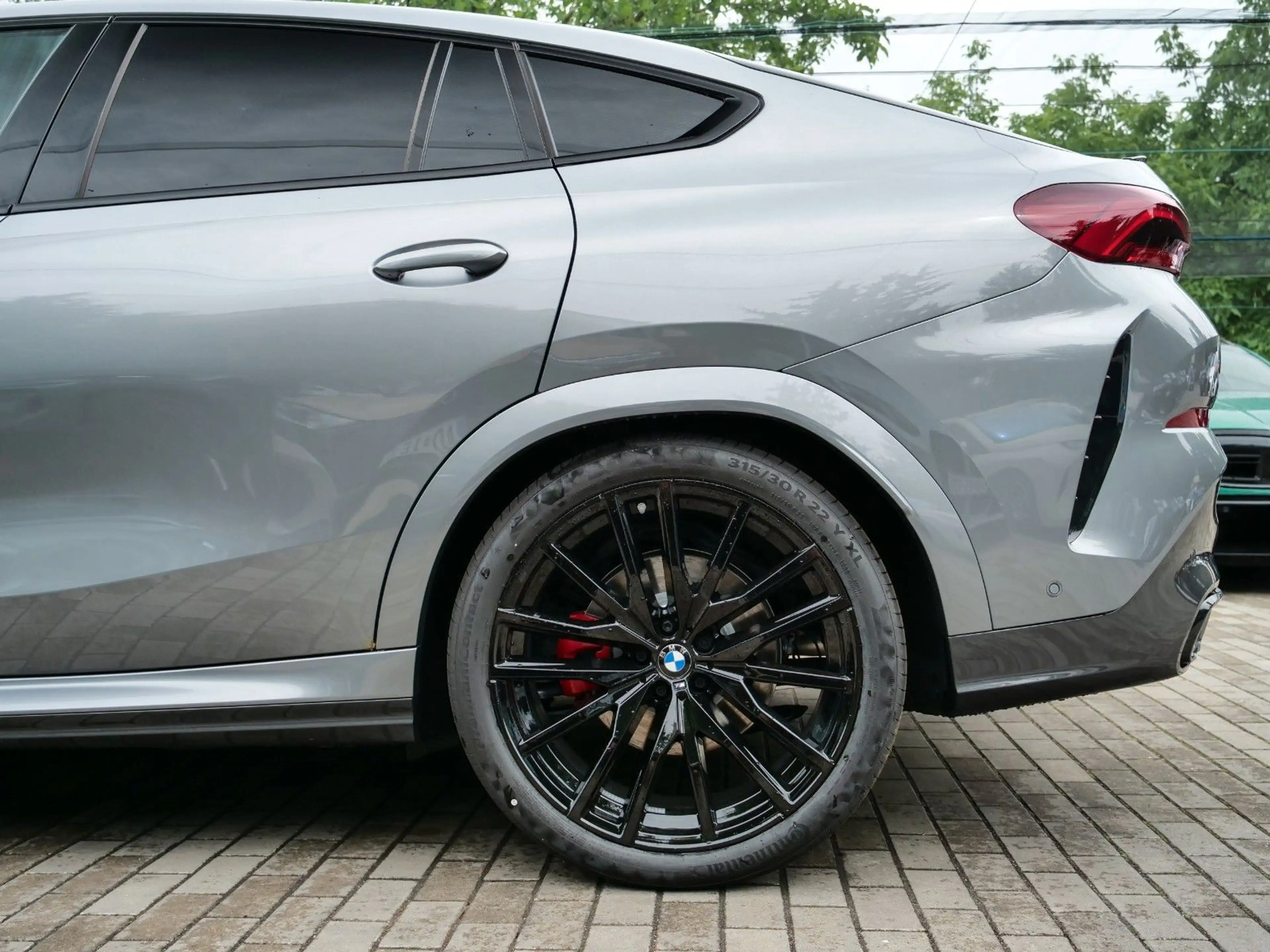 BMW X6 40i M SPORT.LUFTFE.PANO.LED.22".LHZ.AHK — photo 14