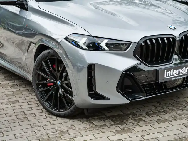 BMW X6 view 7