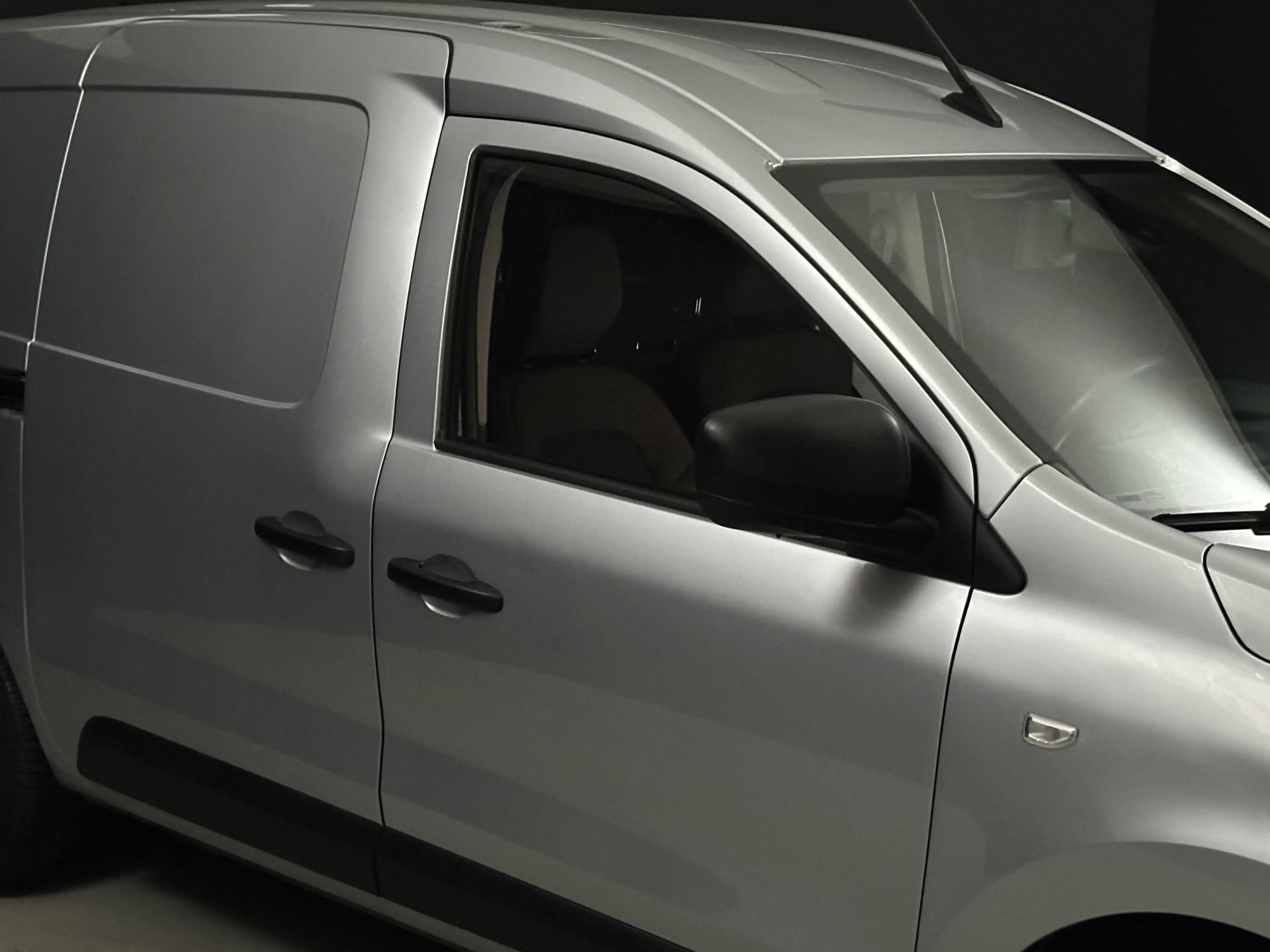 Renault Express 1.3 TCe 100 Comfort + BENZINE*NAVI*SCHRUIFDEUR*AIR — photo 4