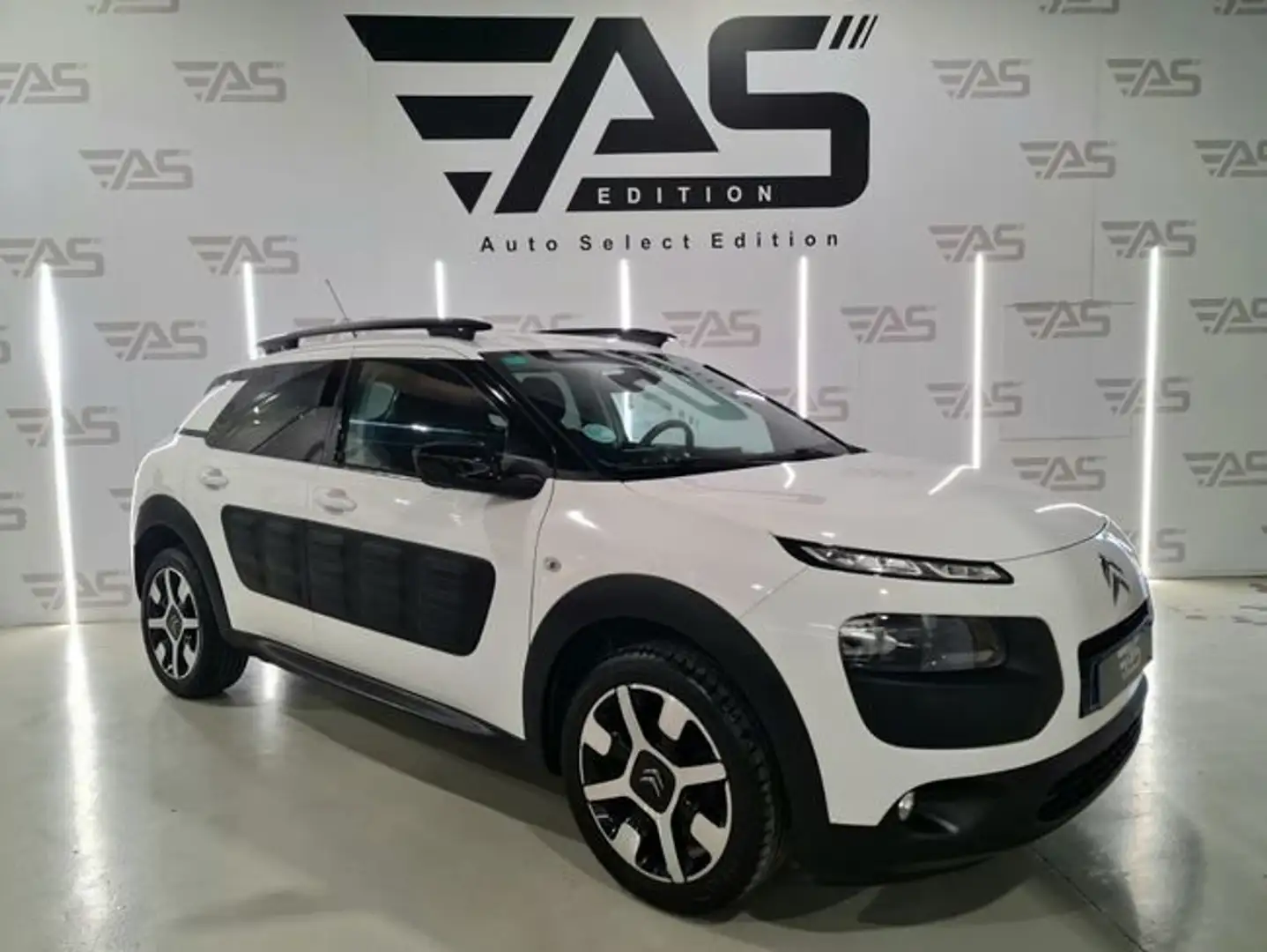 Citroen C4 Cactus 1.2 PureTech S&S Shine 110 Blanco - 2