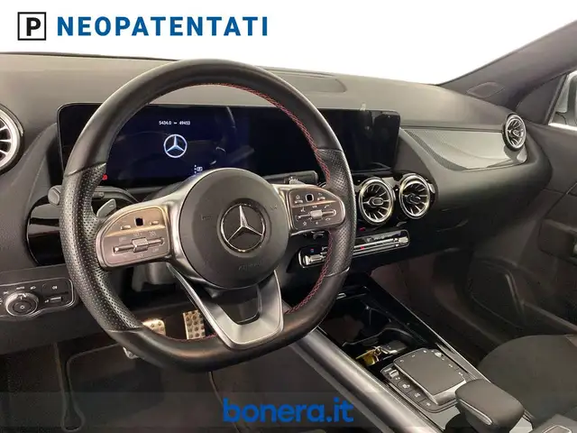 Mercedes-Benz Gla Class view 12