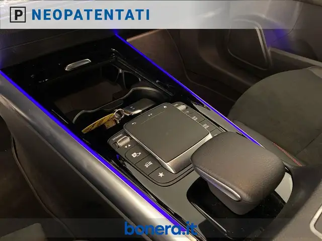 Mercedes-Benz Gla Class view 15