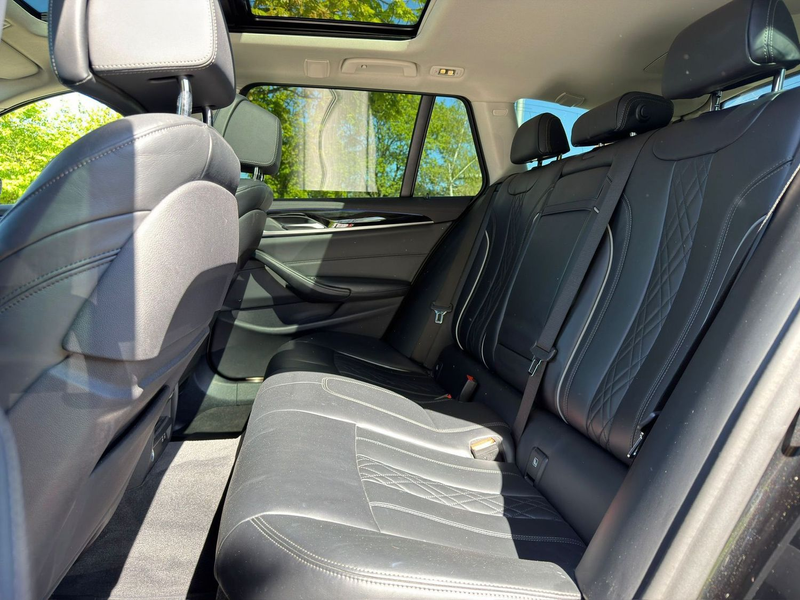 BMW 520 d xDrive Luxury Line/Navi/Kam/DAB/Pano — photo 10