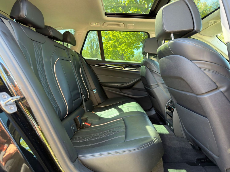 BMW 520 d xDrive Luxury Line/Navi/Kam/DAB/Pano — photo 12