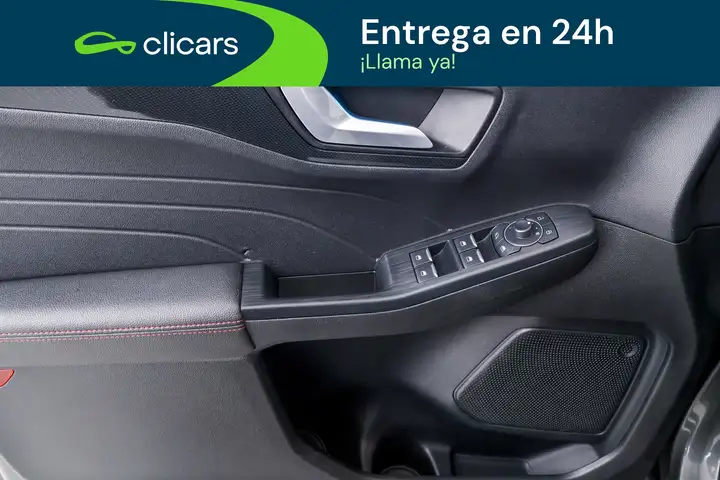 Ford Kuga 2023, foto 18