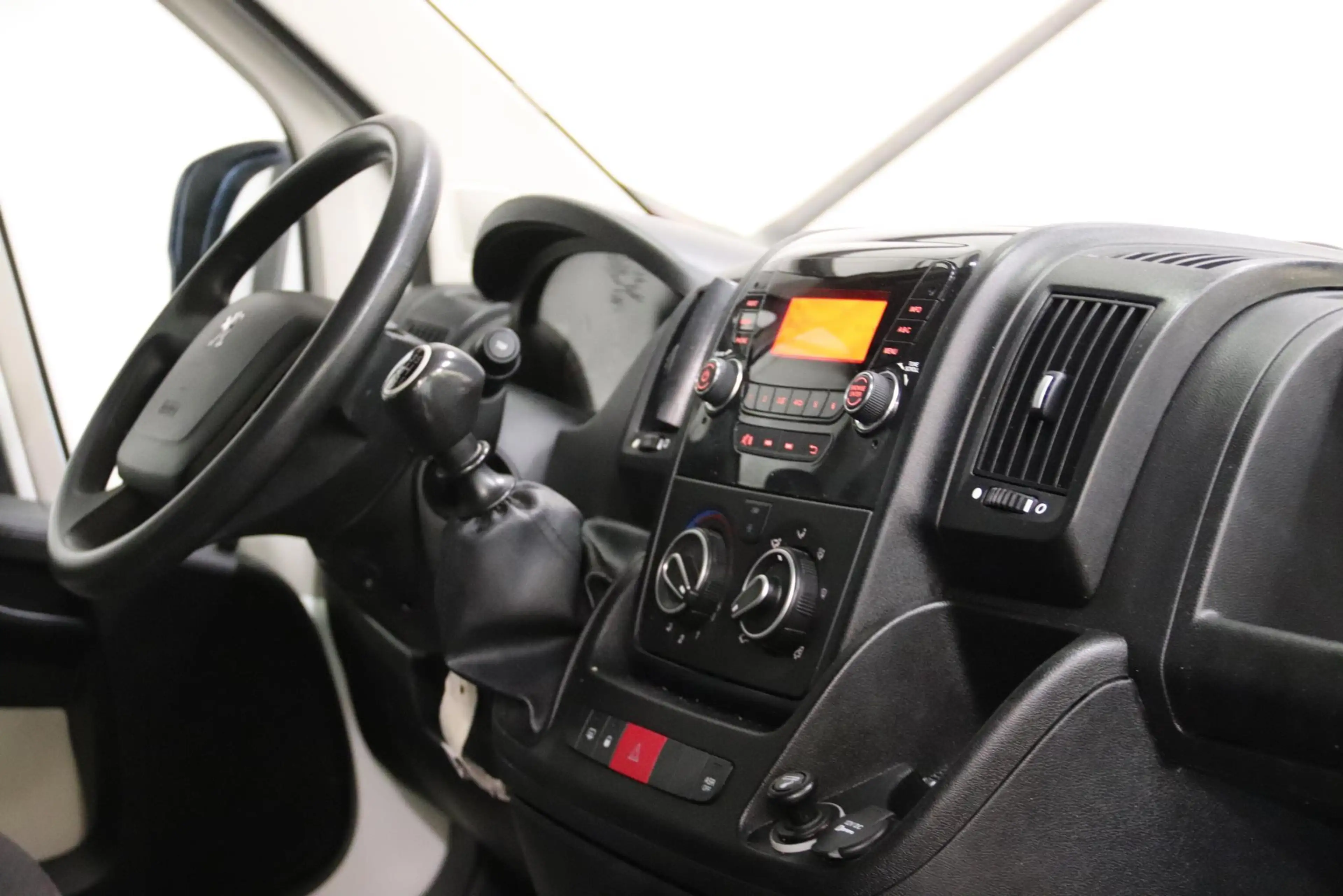 Peugeot Boxer L2H2 DUBBEL CABINE DC 7 personen IMPERIAAL Peugeot — photo 12