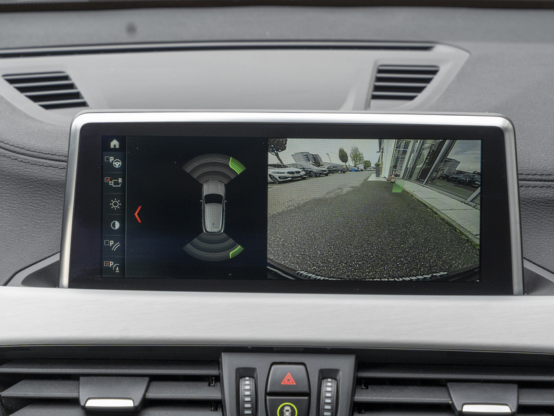 BMW X2 sDrive20i M-Sport +19Z PANO NAVI+ KAMERA HUD — photo 7