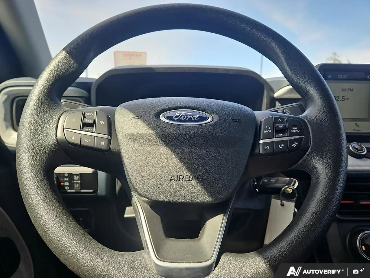 Ford Maverick снимка Ford Maverick