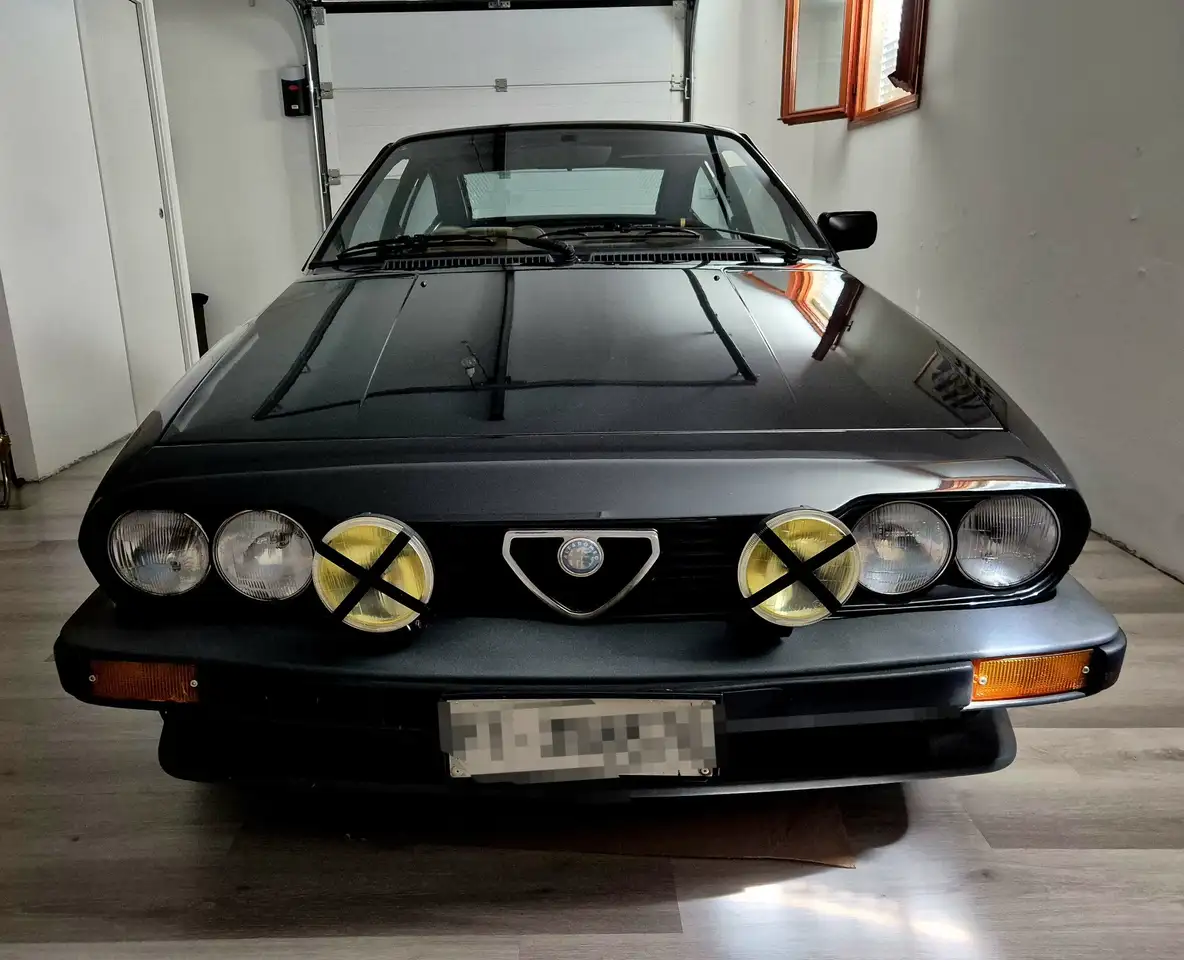 Alfa Romeo GTV 2.0 L, foto 3