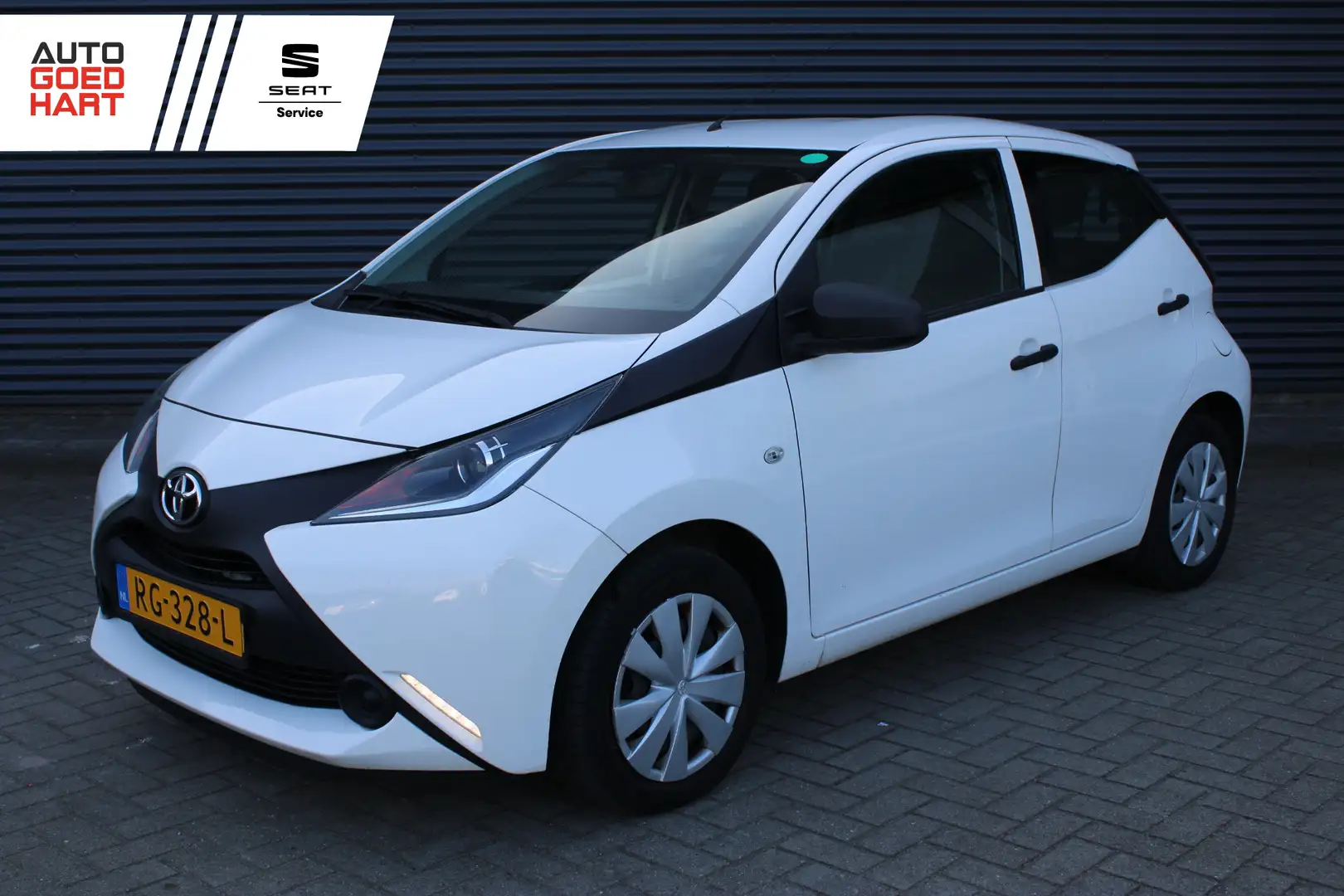 Toyota Aygo 1.0 VVT-i x-fun Blanc - 1