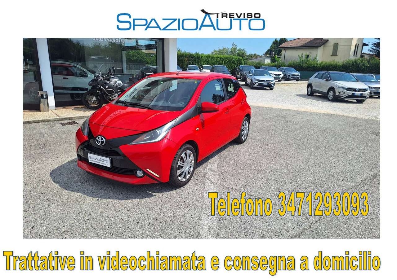Toyota Aygo Aygo II 2014 5p 1.0 x-clusiv
