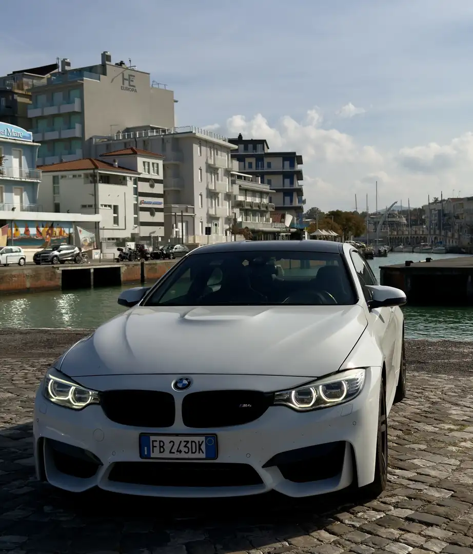 BMW M4 Coupe 3.0 dkg - 1