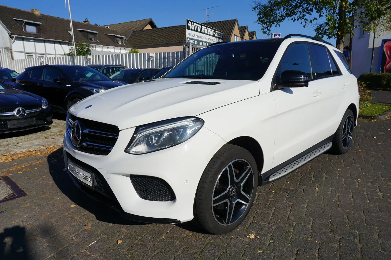 Mercedes-Benz GLE 350 GLE -Klasse GLE 350 d 4Matic  AMG - Line Blanc - 1