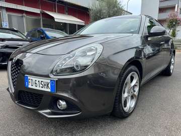 1.6 JTDm-2 120 CV Distinctive