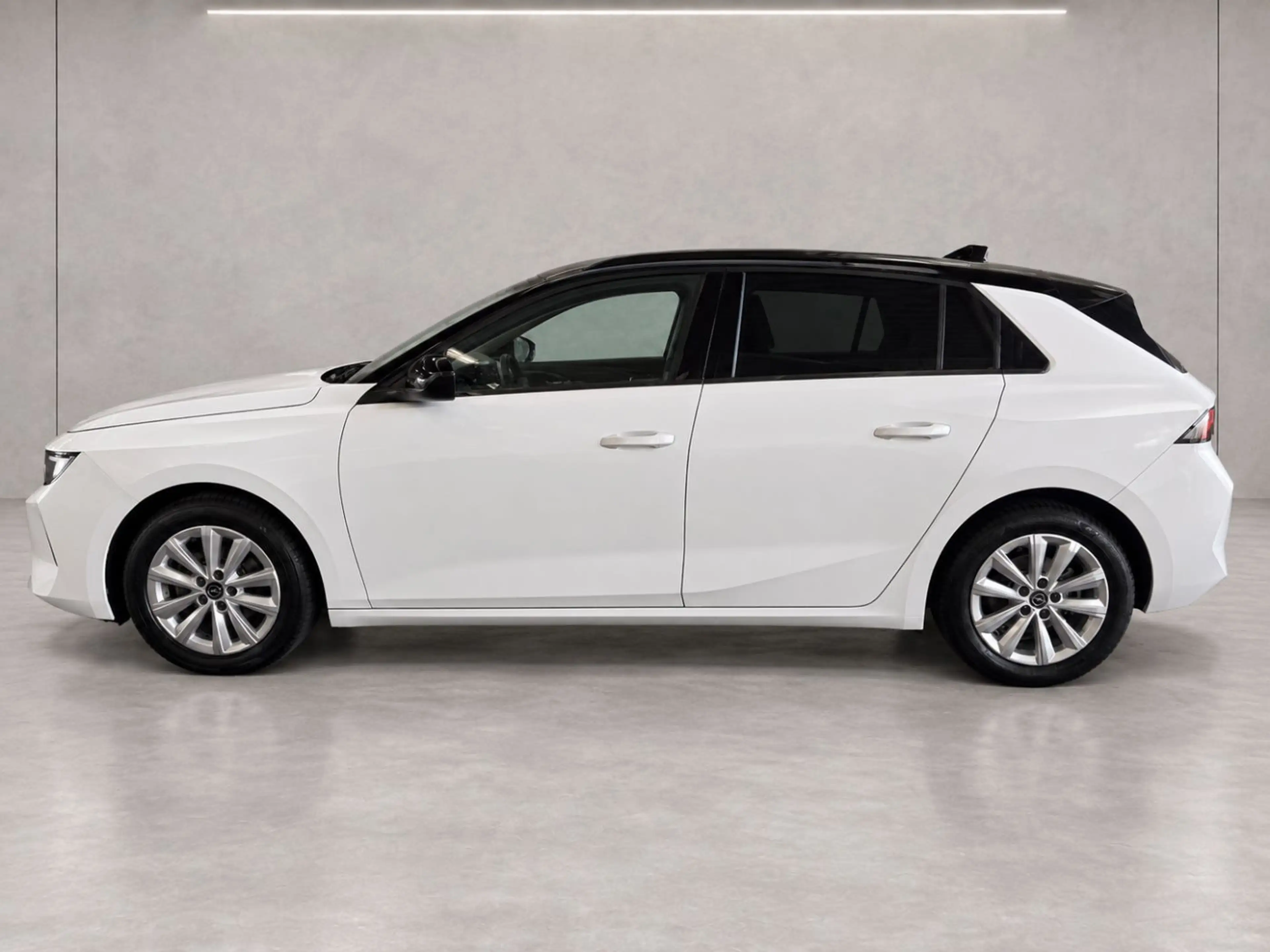 Opel Astra L 1.2 Turbo Elegance LED+Navi+SHZ+2xKlima — photo 4