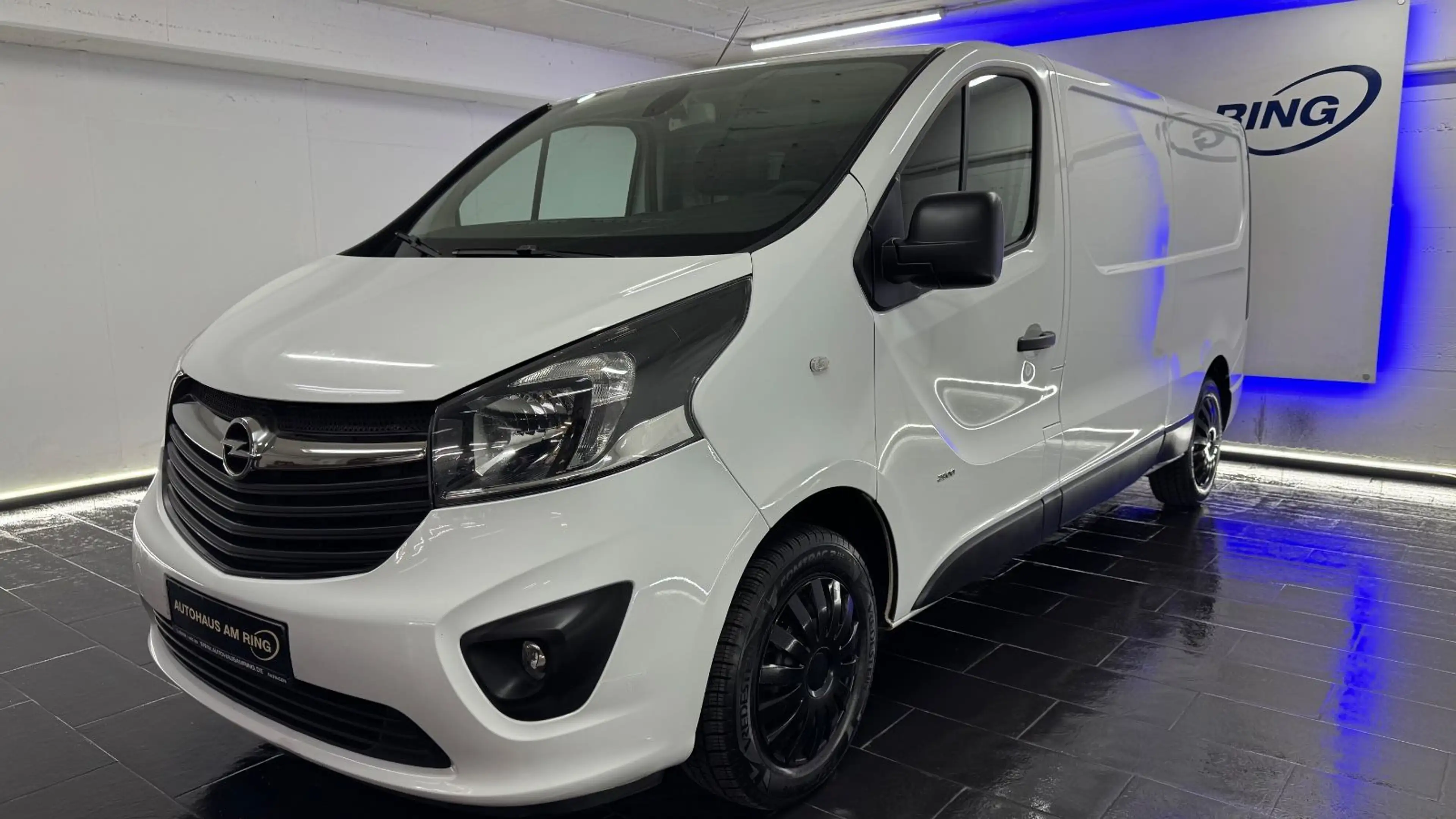 Opel Vivaro B 1.6 CDTI 3t L2 PDC 4SEASON AHK 3-SITZ — photo 2