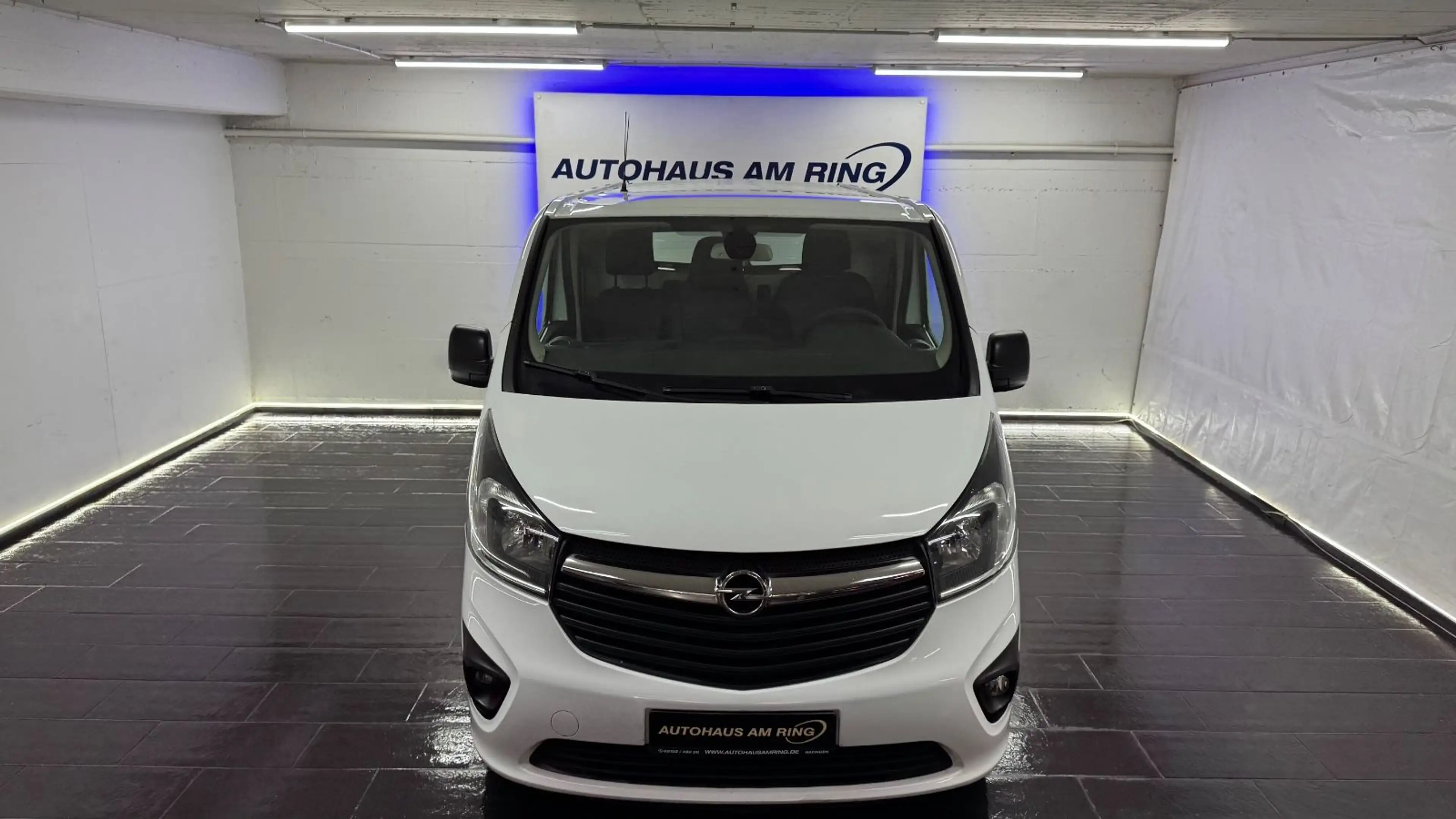 Opel Vivaro B 1.6 CDTI 3t L2 PDC 4SEASON AHK 3-SITZ