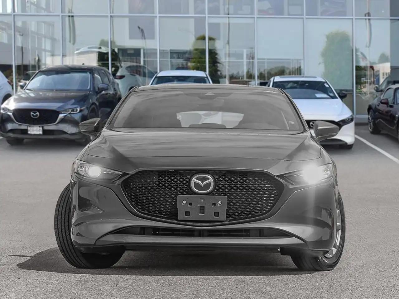 Mazda 3 снимка Mazda 3