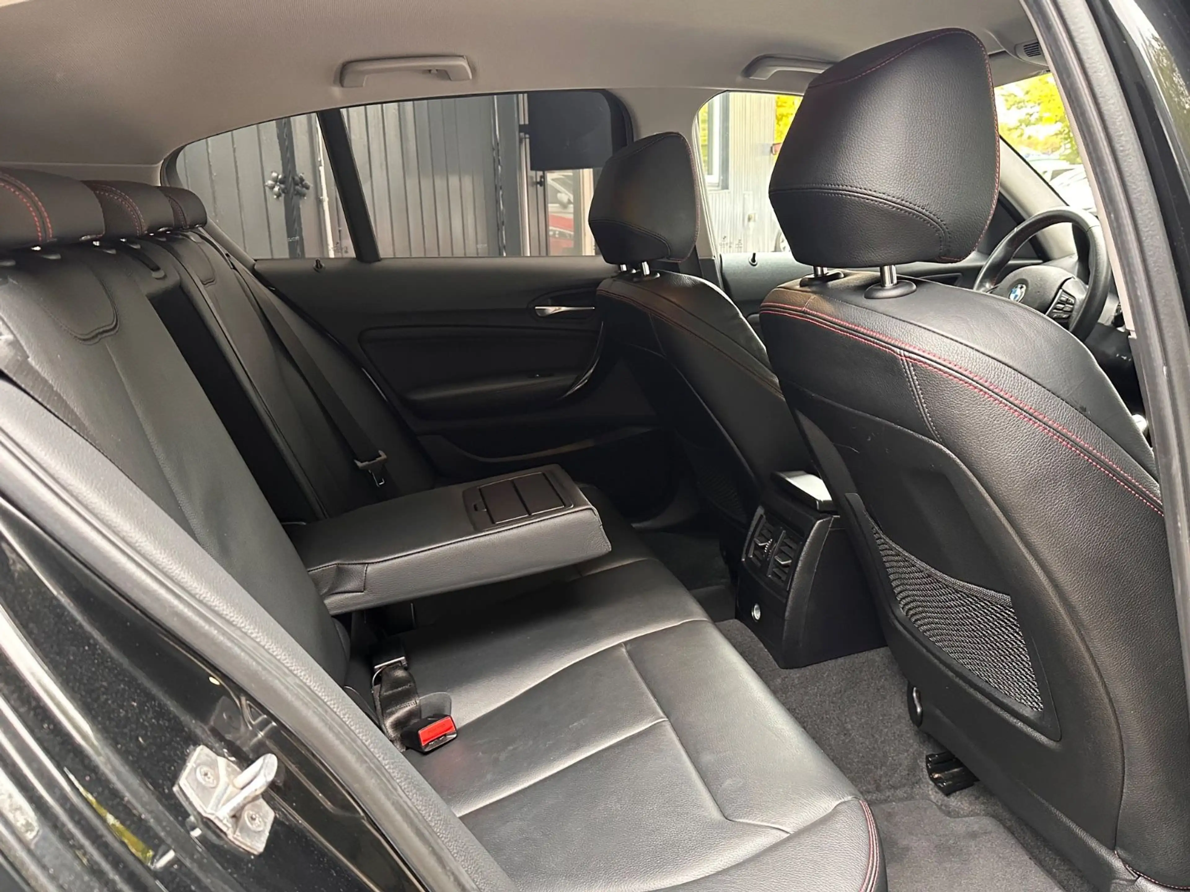 BMW 120 d 5-trg. Sport Line/LEDER/LED/NAVI/KLIMA-AUTO — photo 18