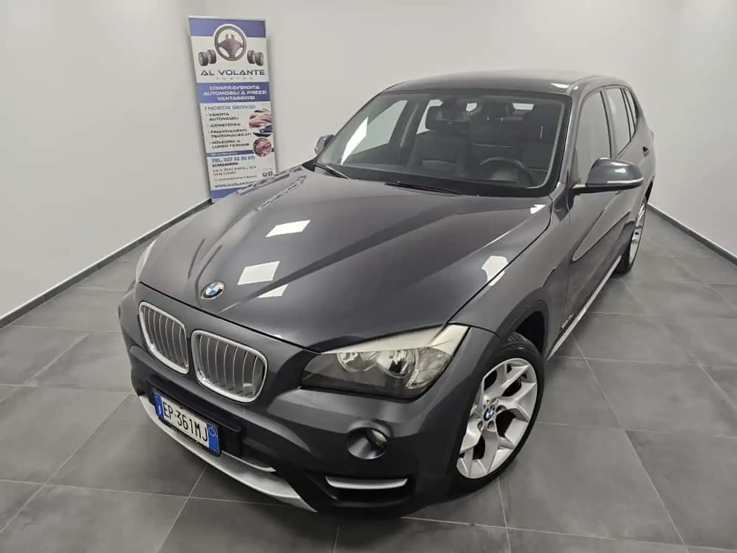 BMW X1 X1 sdrive16d Msport Gris - 2