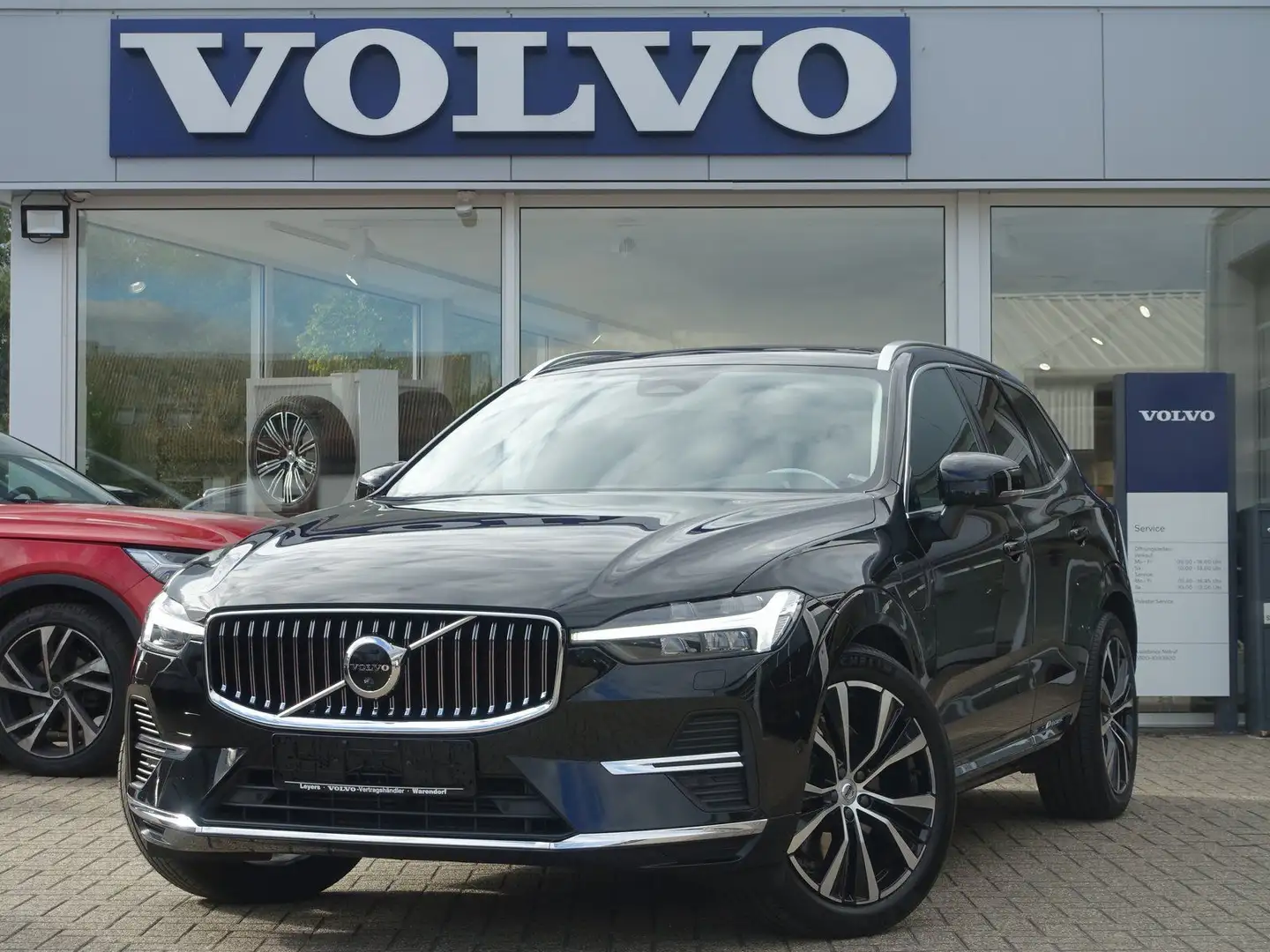 Volvo XC60 T6 AWD Plus Bright HEICO-Umbau/Pano/BLIS Zwart - 1