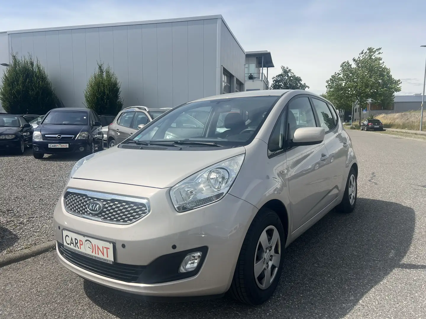 Kia Venga *1,4 Benzin*Klima*TÜV*Euro5*1.Hand*Sitzheizung* Silber - 1