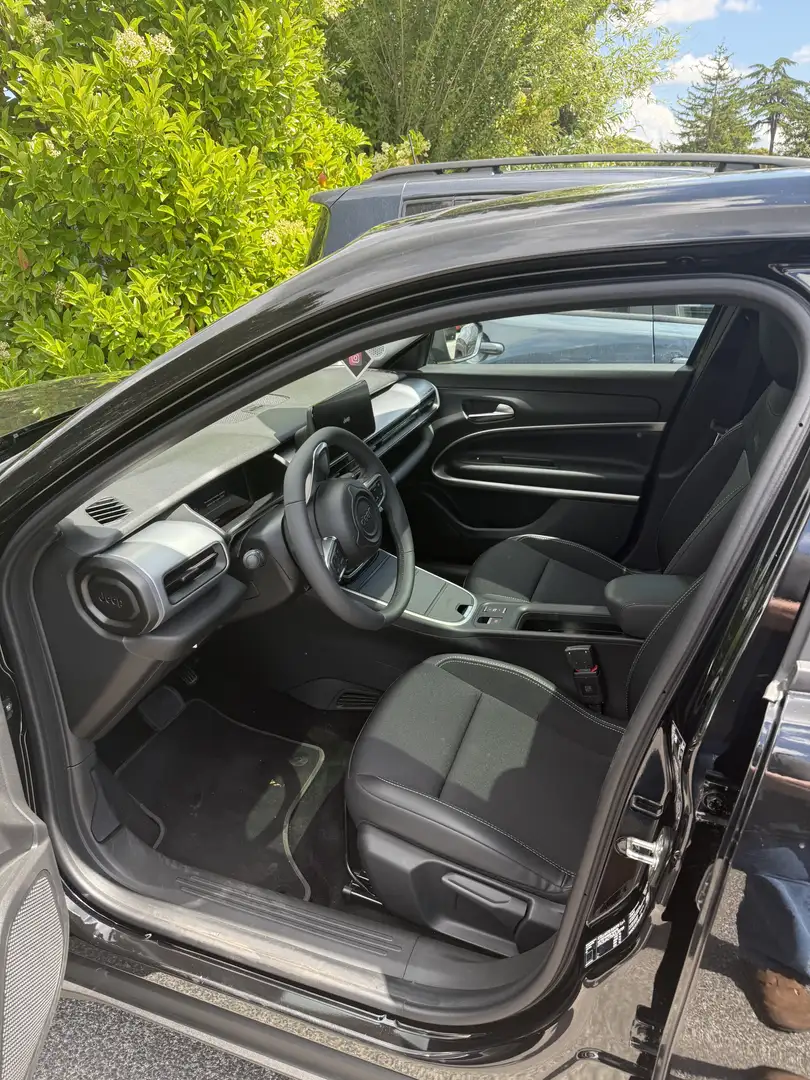 Jeep Avenger 1.2 turbo e-hybrid mhev Summit fwd 110cv edct6 - 2